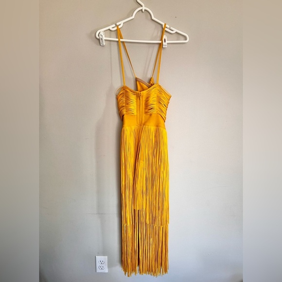 NWOT Herve Leger  Plunging Strappy Fringe Bandage Midi Dress In Marigold Size M - Picture 7 of 9